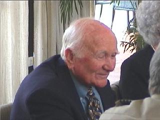 460amb19.jpg (13744 bytes)