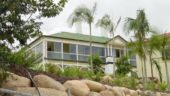 wh02.jpg (81663 bytes)